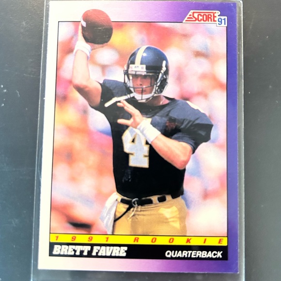 Brett Favre Lot Including Rookie Card - Picture 2 of 3